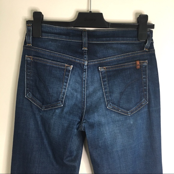 Joe’s Jeans Arielle Petite Straight - Picture 5 of 9